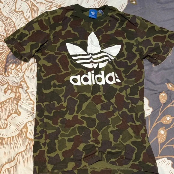 Adidas Men's Olive Camo Tee - Picture 1 of 2